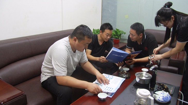 隨著網(wǎng)絡(luò)信息化的發(fā)展，互聯(lián)網(wǎng)+煤機(jī)是雙志煤機(jī)新的契機(jī)和方向