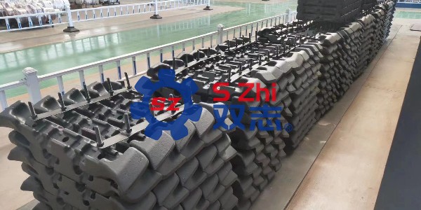 刮板輸送機的刮板一般磨損多少毫米要更換？_河南雙志