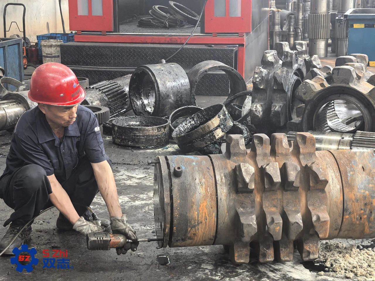 拆卸、定損——舊件鏈輪軸組到廠第一步！